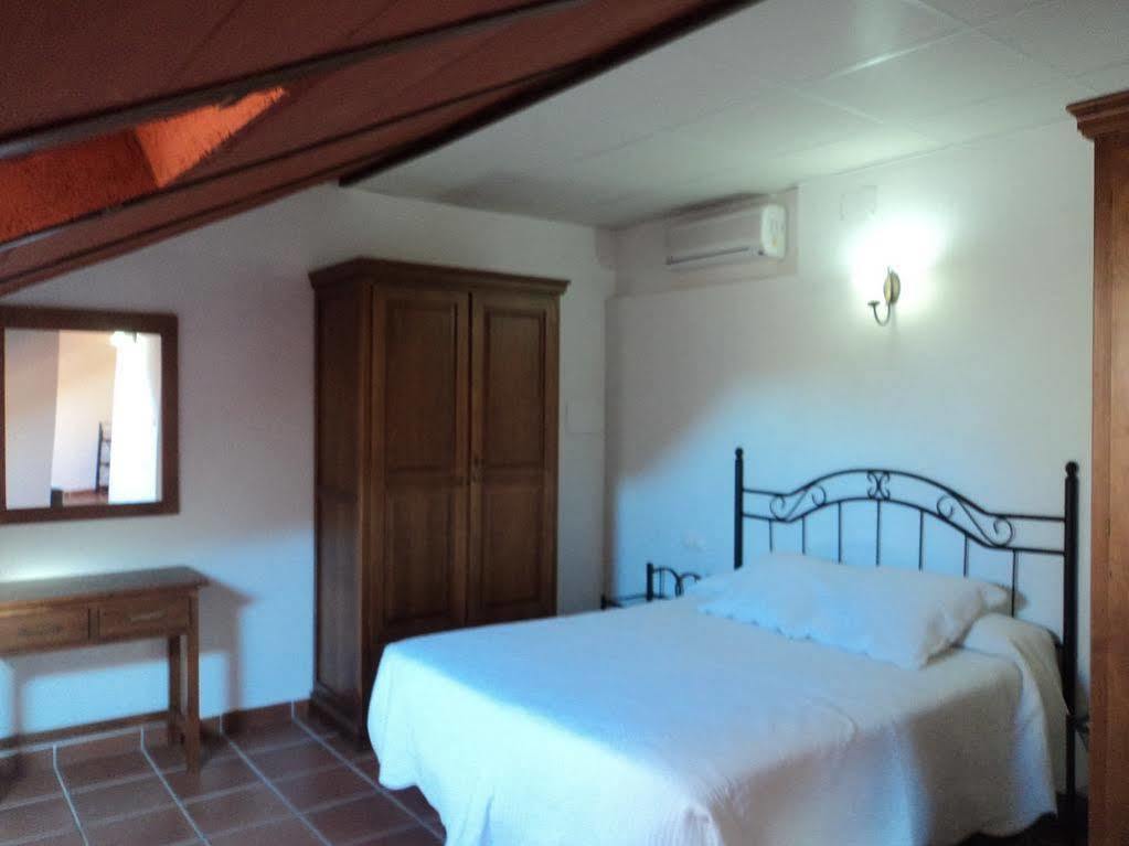 Hotel San Julian Burunchel エクステリア 写真